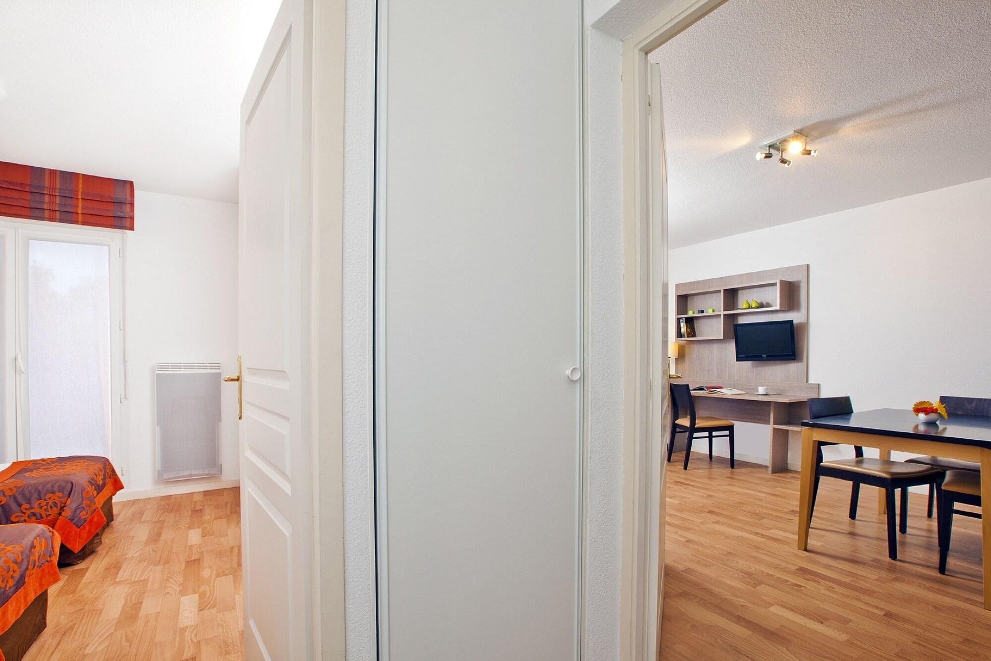 Residhome Geneve Prevessin Le Carre D'Or Экстерьер фото